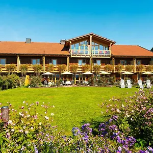 Hotel An Der Brunnader - Therme Befindet Sich 4 Geh-minuten Entfernt